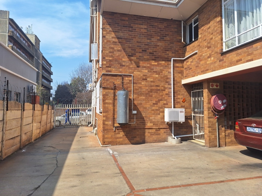 2 Bedroom Property for Sale in Potchefstroom North West